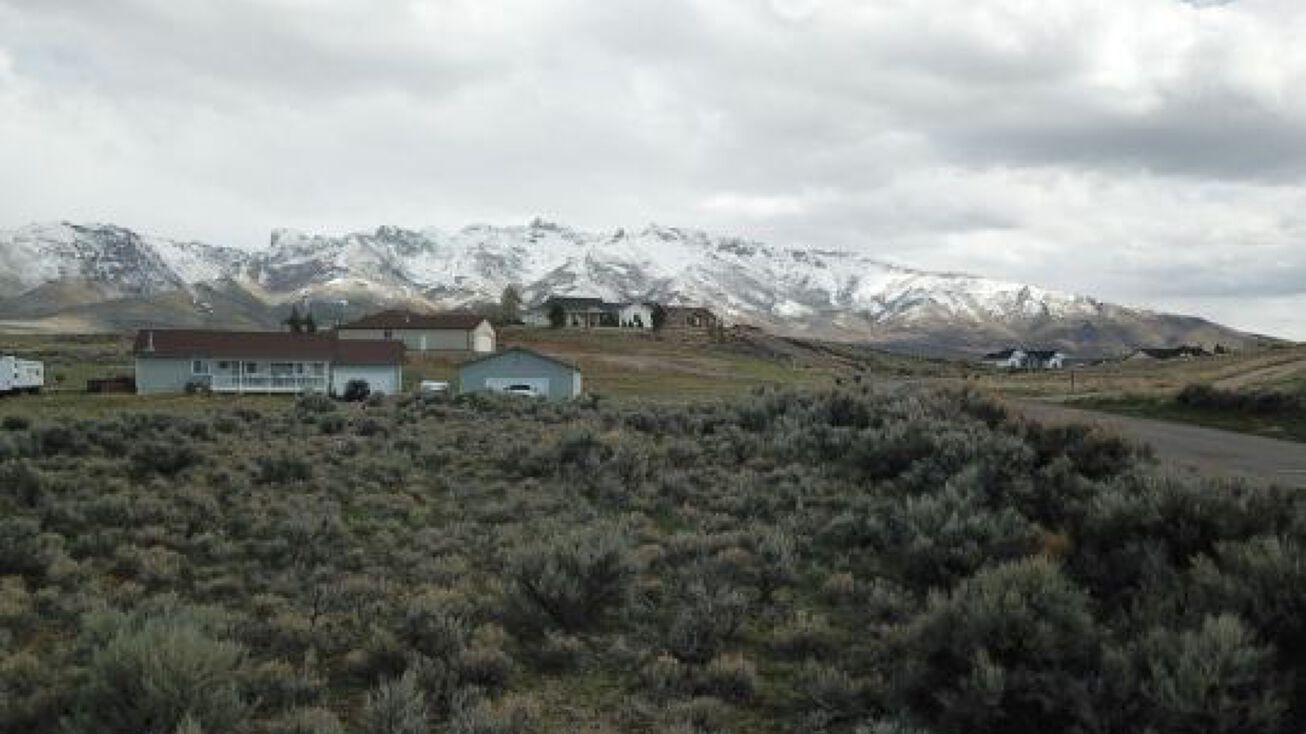 900 Alpine Dr, Spring Creek, NV 89815