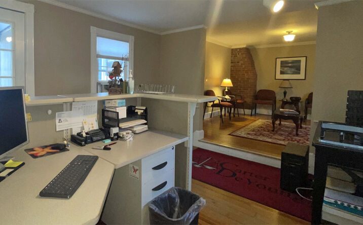 Pictures of Office property located at 270 Winter St, Barnstable, MA 02601 for comps - image #1