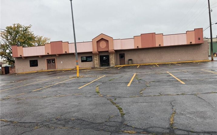 Pictures of Hospitality property located at 1425 Broadwater Avenue, Billings, MT 59102 for sales - image #1