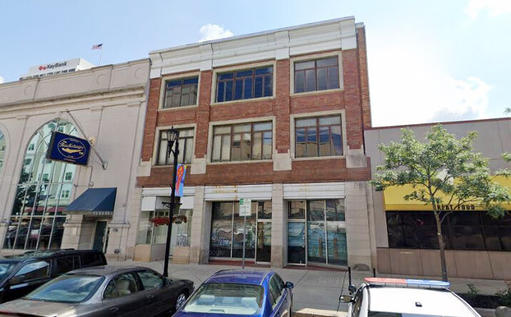Pictures of Multifamily, Retail property located at 230 S Michigan St, South Bend, IN 46601 for sales - image #1