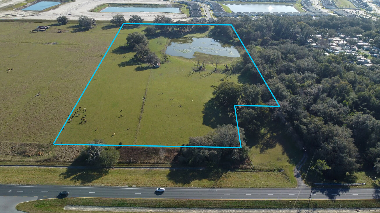 8330 Gall Blvd, Zephyrhills, FL 33541