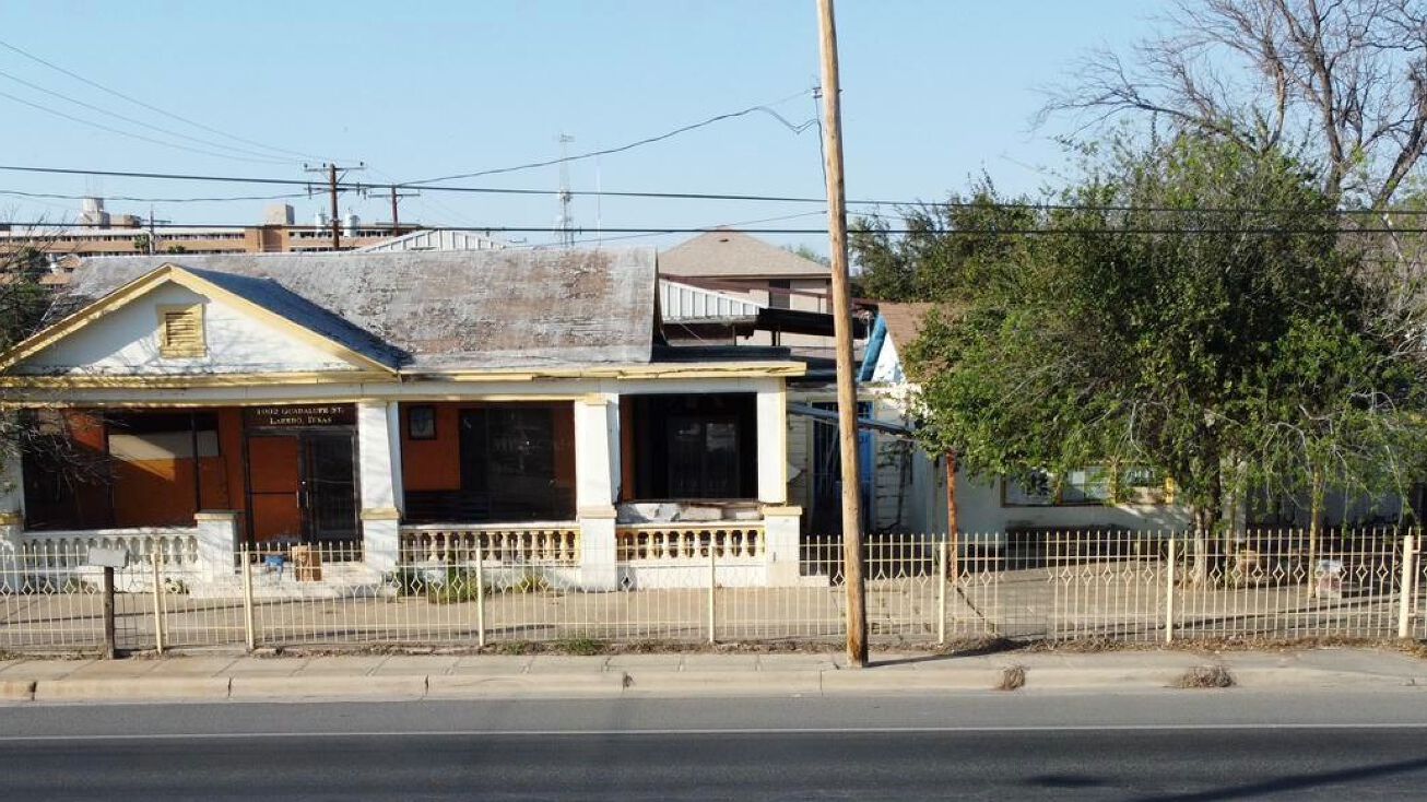 1002 Guadalupe St, Laredo, TX 78040 Industrial Property for Sale