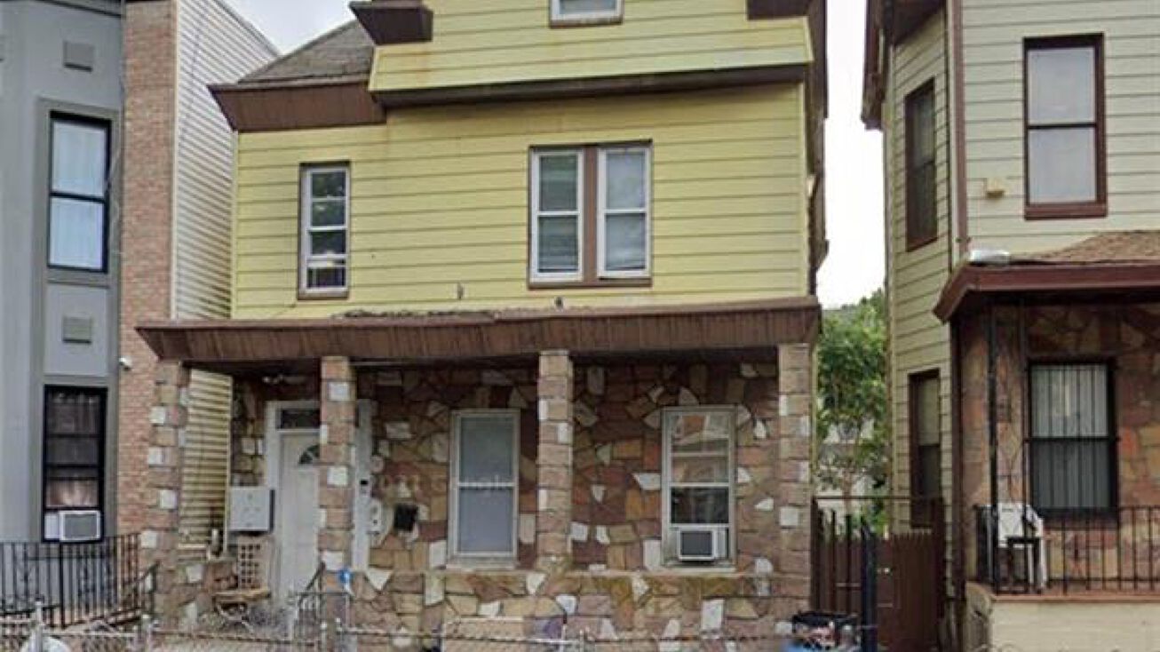 76 Elton St, Brooklyn, NY 11208 Multifamily Property for Sale