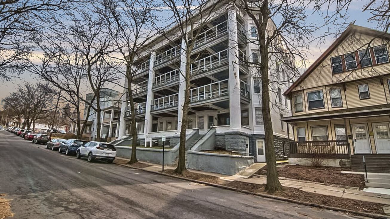 320 Taylor Ave, Scranton, PA 18510 Multifamily Property for Sale