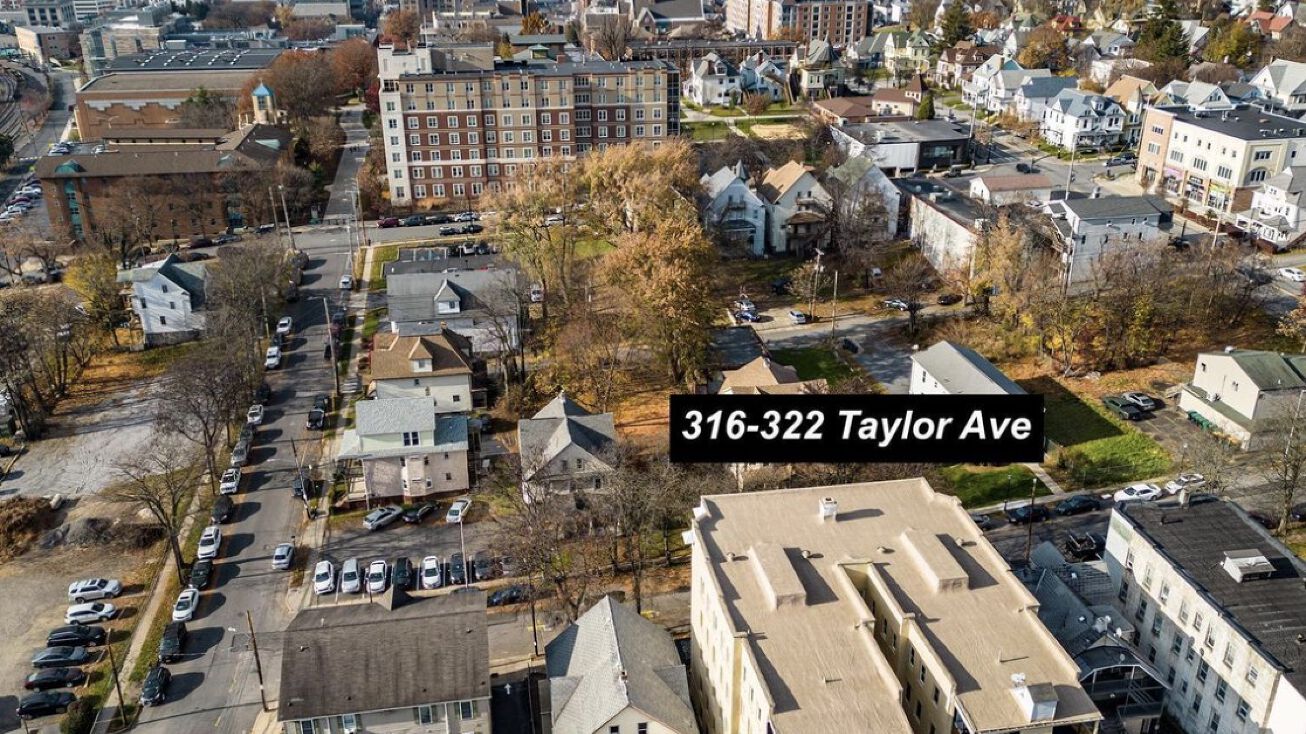 320 Taylor Ave, Scranton, PA 18510