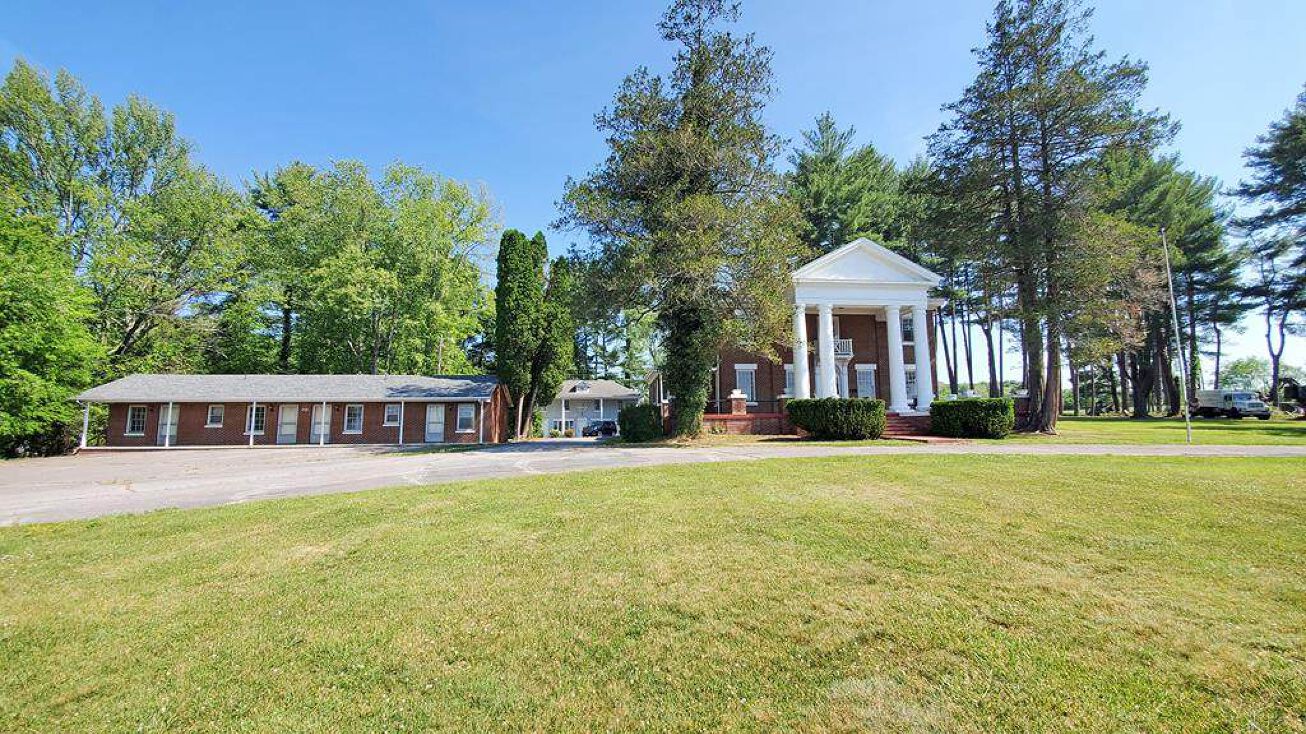 3660 Lee Hwy, Bristol, VA 24202