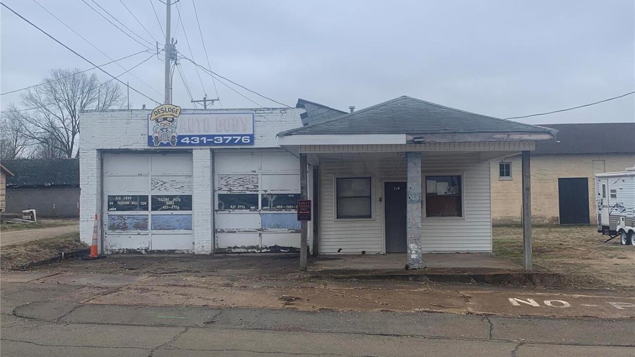 110 E Chestnut Street, Desloge, MO 63601