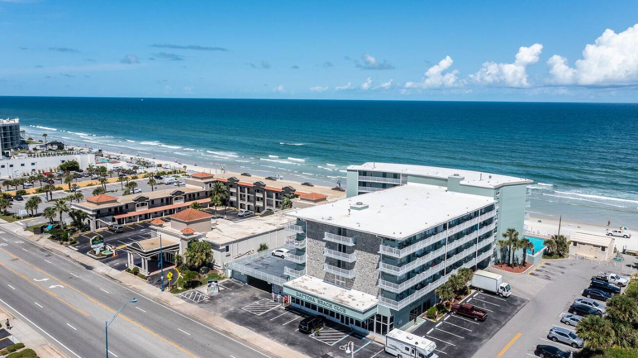S Atlantic Ave, Daytona Beach, FL 32118