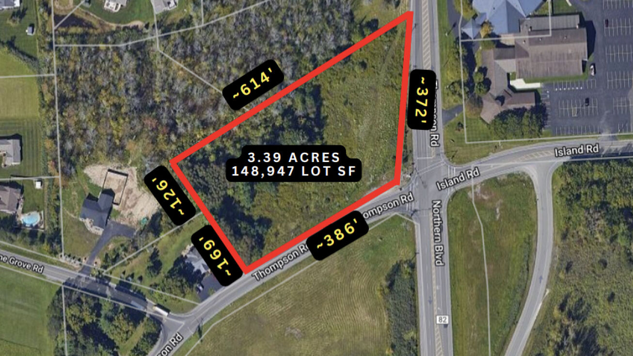 Thompson Rd, Cicero, NY 13212