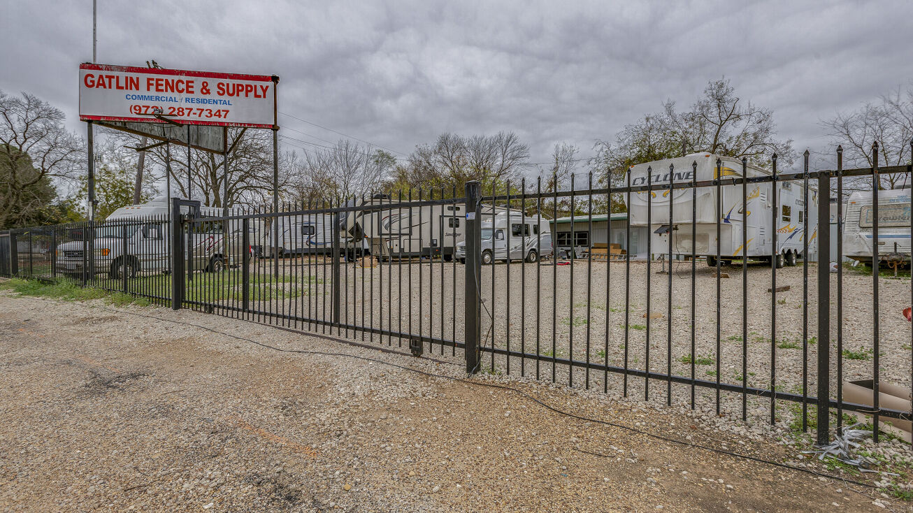 1301 US175 Frontage Rd, Seagoville, TX 75159