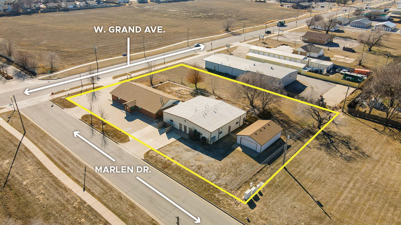 984 E Grand Ave, Haysville, KS 67060 Retail Property for Sale