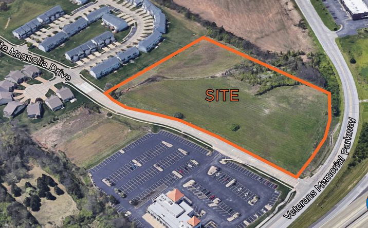 Pictures of Land property located at Veterans Memorial Pkwy, O'Fallon, MO 63366 for sales - image #1