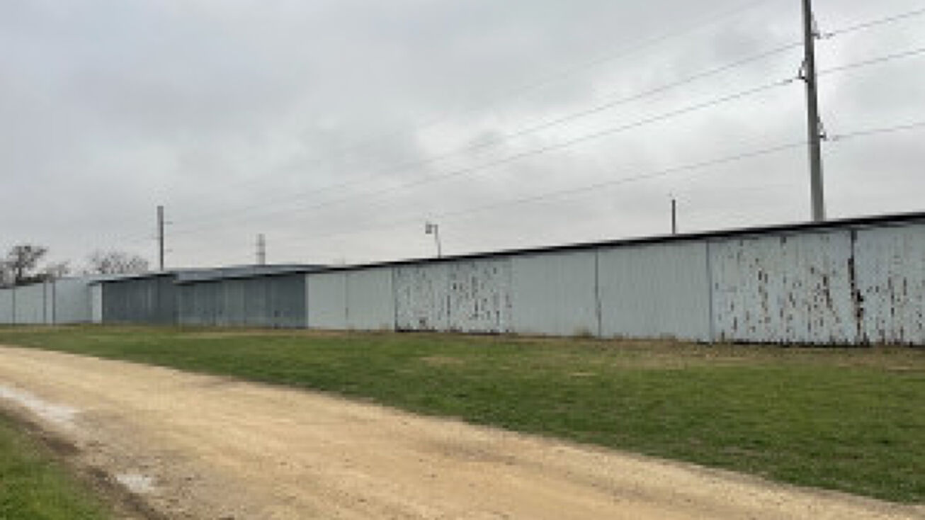 8826 FM 725, McQueeney, TX 78123