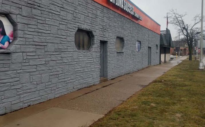 Pictures of Retail, Office property located at 19748 Harper, Harper Woods, MI 48225 for sales - image #1
