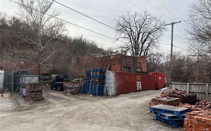 Pictures of Land, Industrial property located at 410 N Olive Street N, Kansas City, MO 64120 for sales - image #1