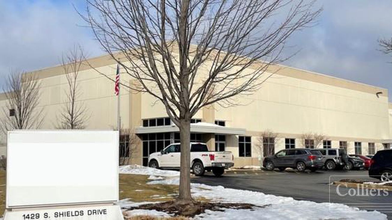 1429 Shields Dr, Waukegan, IL 60085