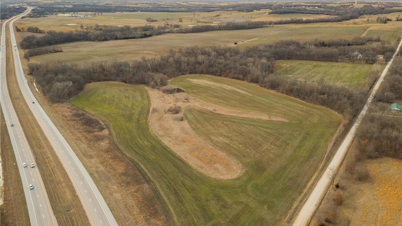 000 NW 1501 Road, Creighton, MO 64739