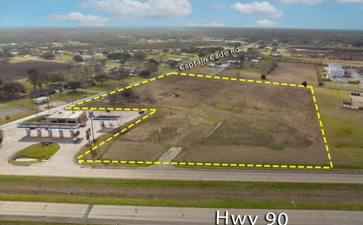 Pictures of Land property located at 8100 US-90, New Iberia, LA 70560 for sales - image #1