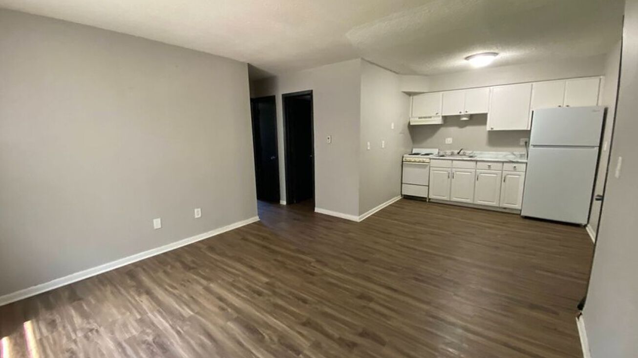 2110 26th St, Des Moines, IA 50310 Multifamily Property for Sale