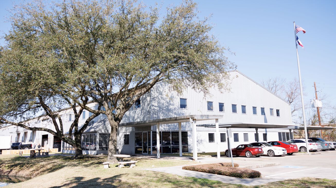 4133 Southerland Rd, Houston, TX 77092 Industrial Property for Sale