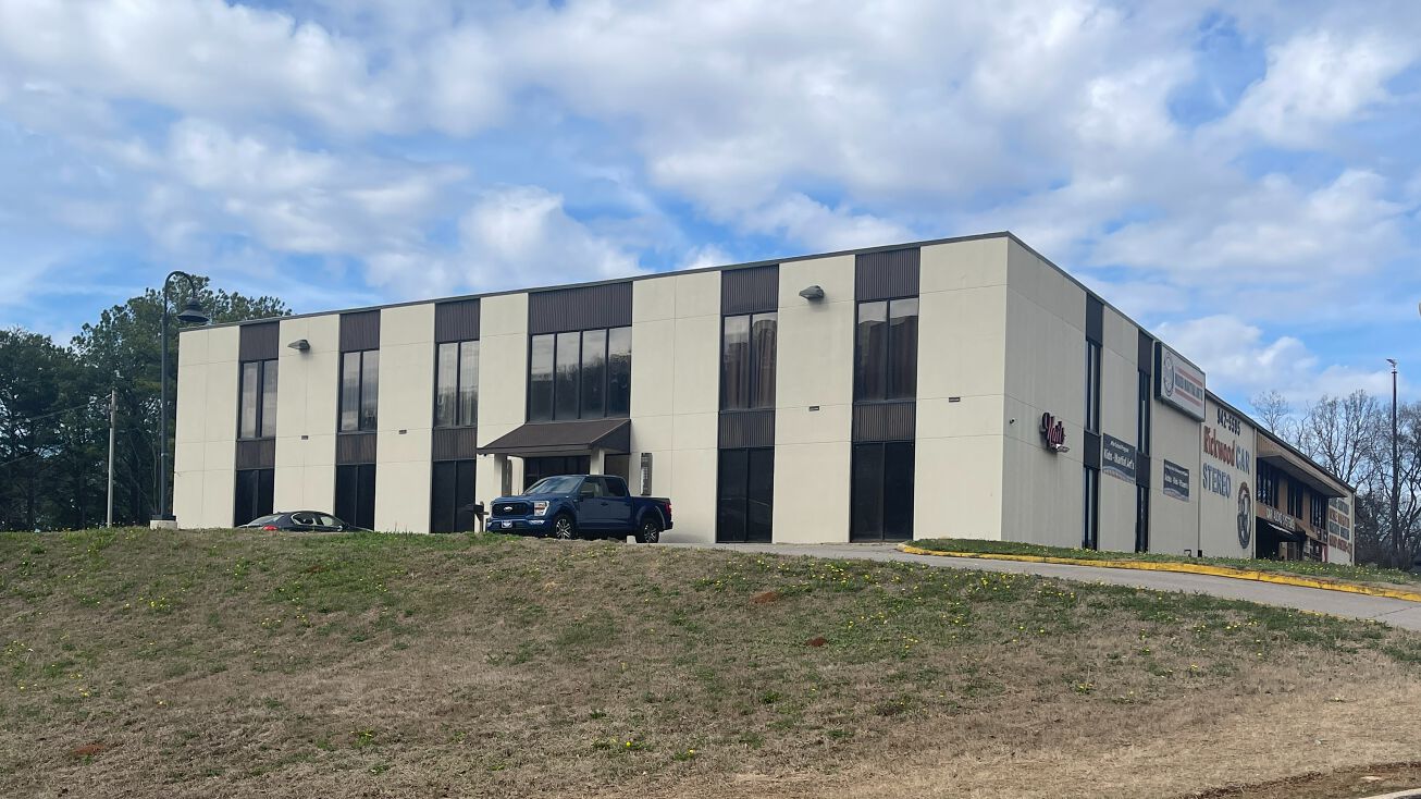 619 Robert Jemison Rd, Birmingham, AL 35209