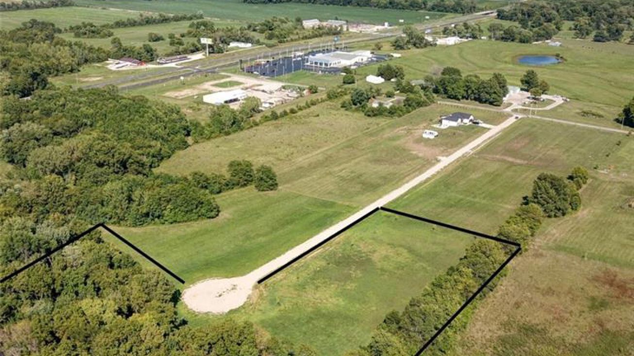 Lot 4,5 NW 70th Road, Centerview, MO 64019