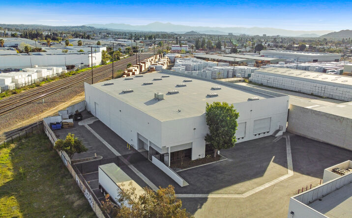 Pictures of Industrial property located at 1350 W Citrus St, Riverside, CA 92507 for sales - image #1