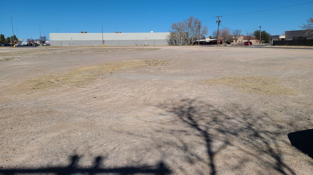 100 Wilshire Blvd, Roswell, NM 88201