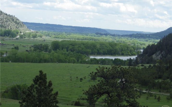 Pictures of Land property located at 23 Daniel Trail, Columbus, MT 59019 for sales - image #1