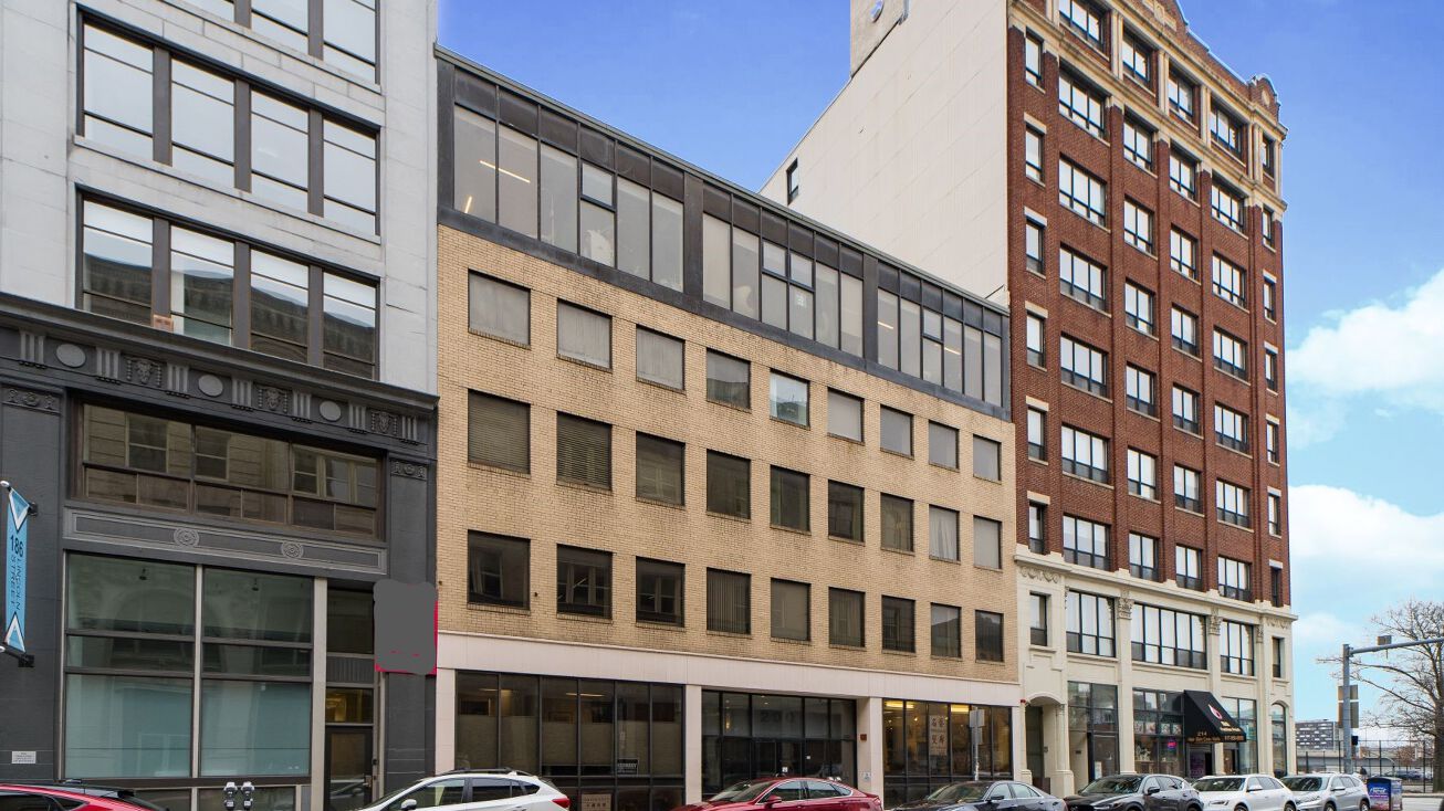 200 Lincoln Street, Boston, MA 02111