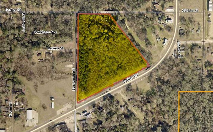 Pictures of Land property located at 1815 S Lake Dr, Texarkana, TX 75501 for sales - image #1