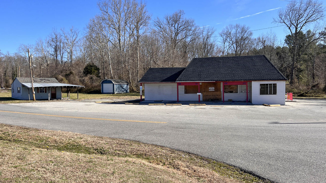 13074 Rock Point Rd, Newburg, MD 20664 Retail Property for Sale