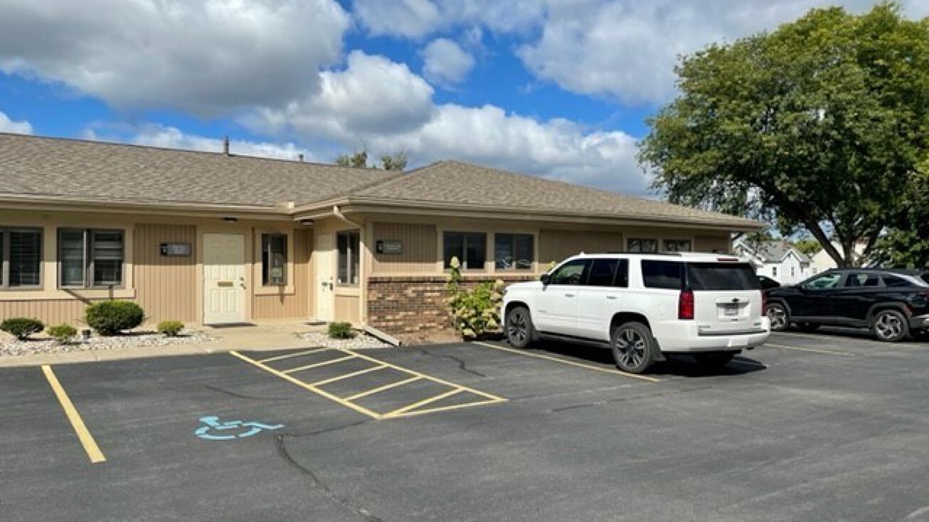 860 Ansonia St, Oregon, OH 43616 Office Property for Sale 860