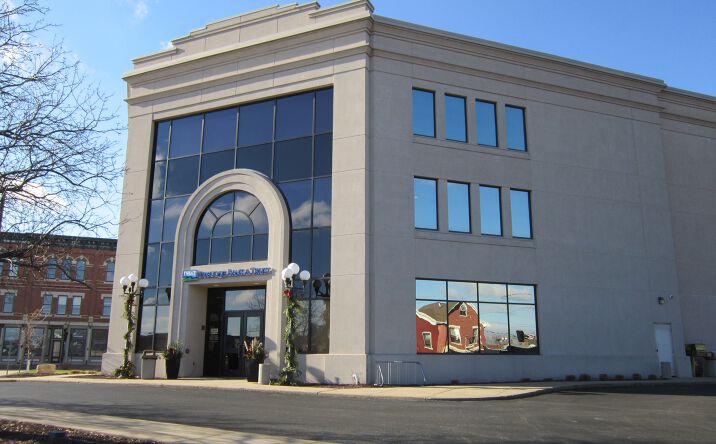 Pictures of Retail, Office, Mixed Use property located at 1398 Central Avenue, Dubuque, IA 52001 for sales - image #1