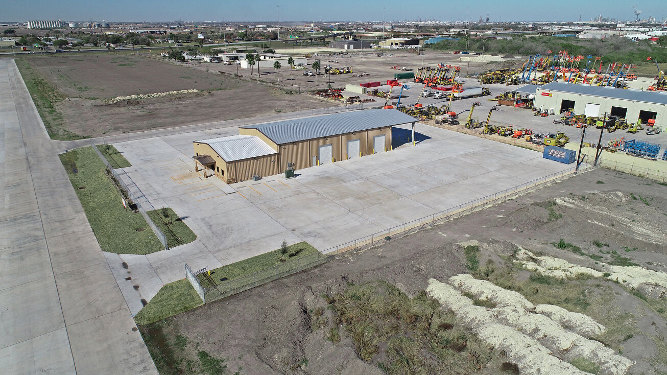 5560 Kingpin Dr, Corpus Christi, TX 78405 Industrial Property for