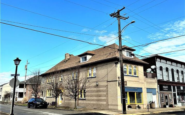 Pictures of Retail property located at 316 W Crawford Ave, Connellsville, PA 15425 for sales - image #1
