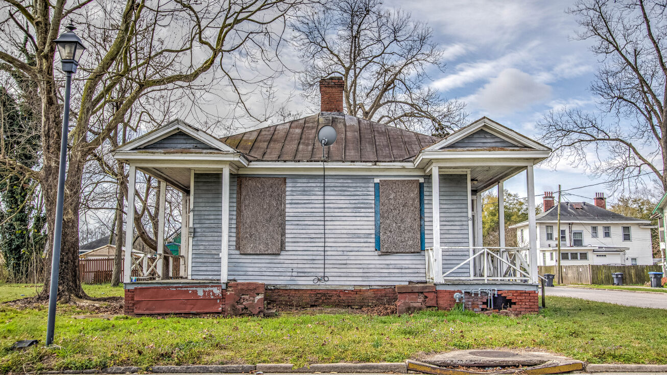 Pictures of Multifamily property located at 14 Ellis St, Augusta, GA