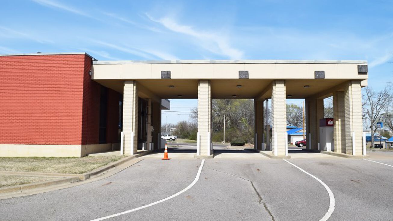 227 Fort St, Barling, AR 72923