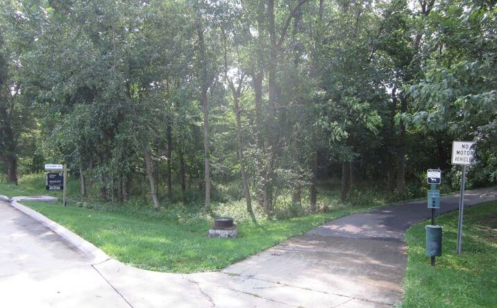 Pictures of Land property located at Xxx Queen's Road & Bowers Drive, Kirksville, MO 63501 for sales - image #1