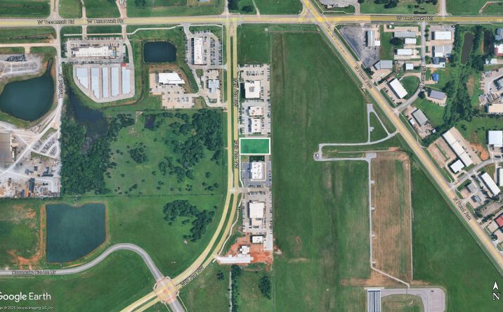 Pictures of Land property located at 3301 24th Ave NW, Lot 3C, Norman, OK 73072 for sales - image #1