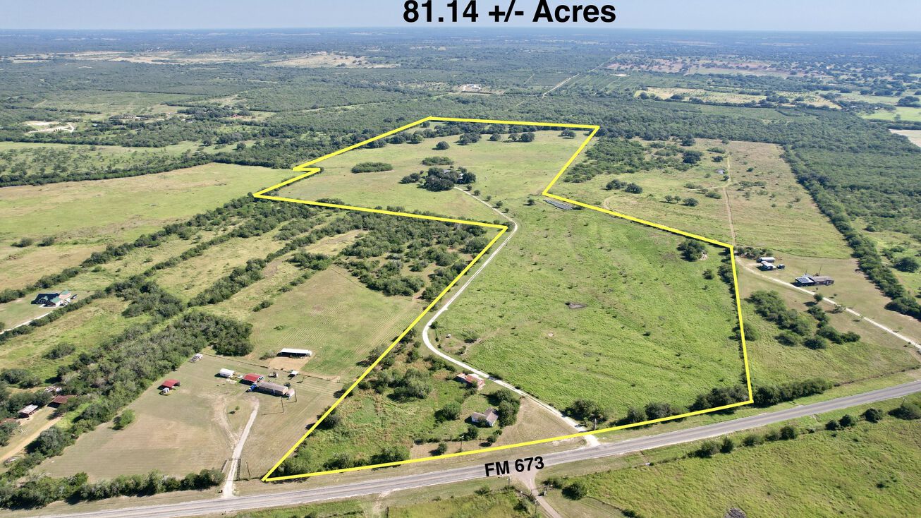 4552 FM 673, Beeville, TX 78102