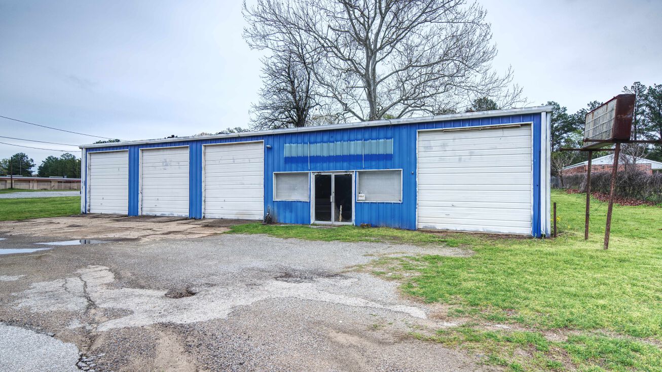 2300 S Main St, Lindale, TX 75771 Mixed Use Property for Sale Dubs