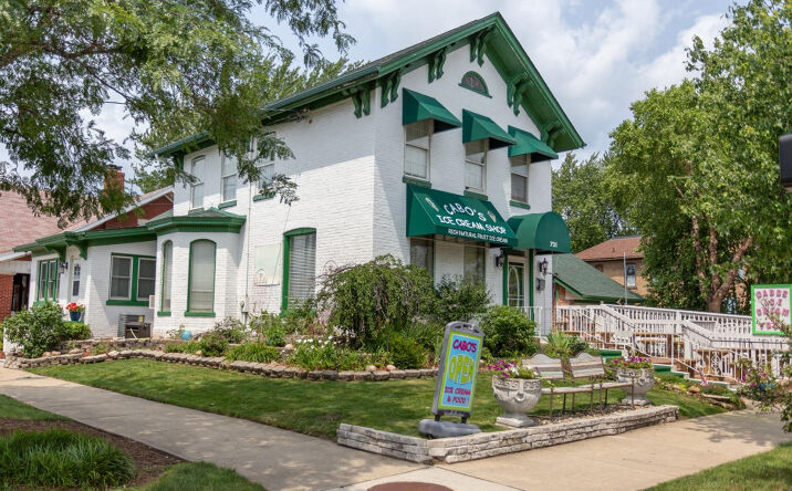 Pictures of Mixed Use, Retail, Office property located at 731 Washington Street, Michigan City, IN 46360 for sales - image #1