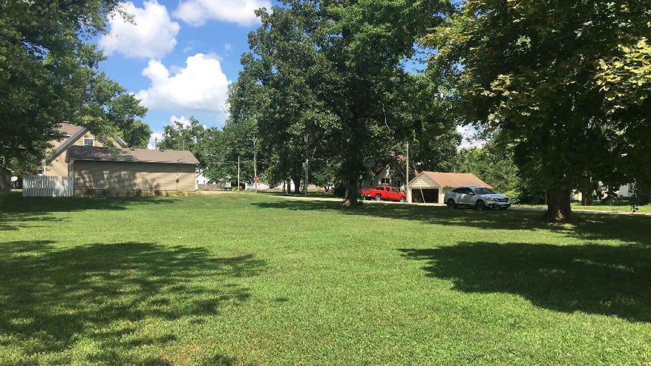 Lot 7&8 W Lincoln St, Rensselaer, IN 47978 Land for Sale Lot 7&8 W
