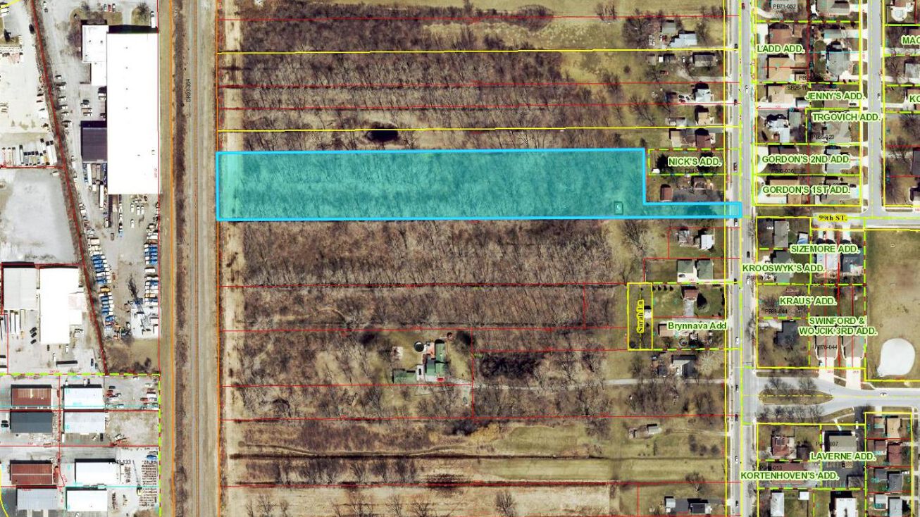 9844 Kennedy Ave, Highland, IN 46322