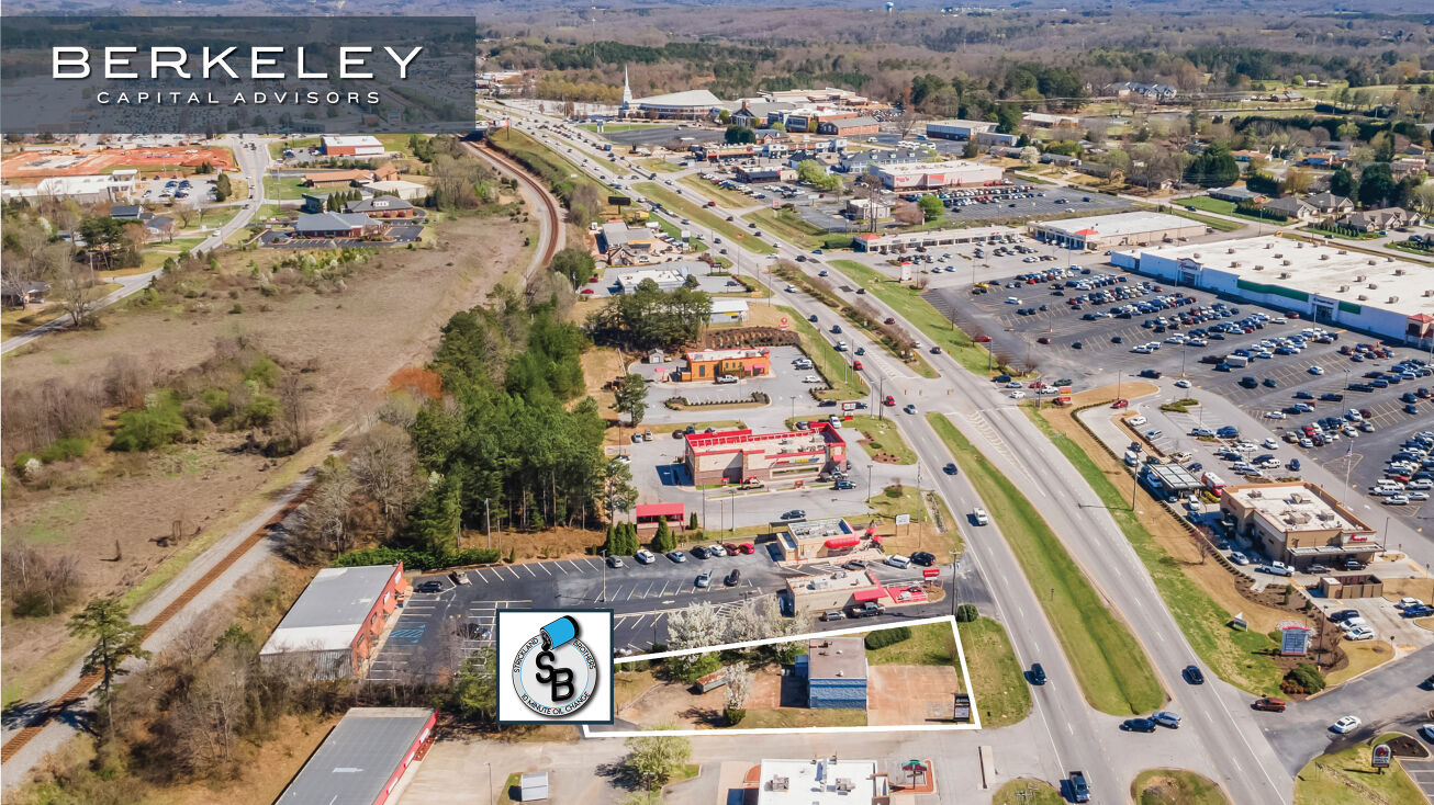 5188 Calhoun Memorial Hwy, Easley, SC 29640