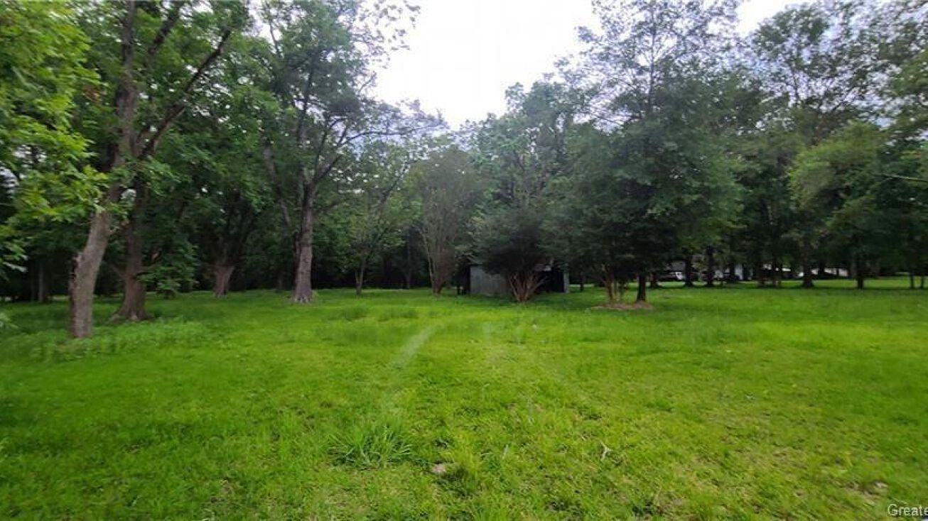 S Grand Ave, DeQuincy, LA 70633