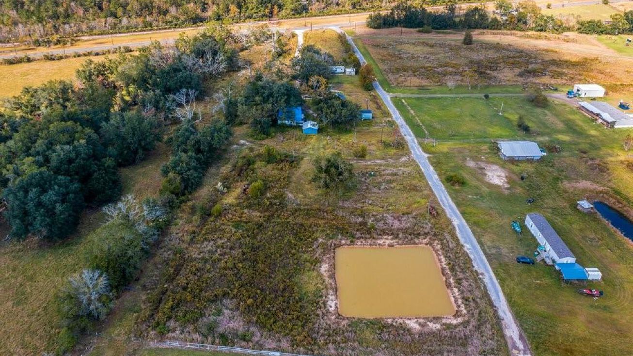 5103 LA 90 Highway, Vinton, LA 70668