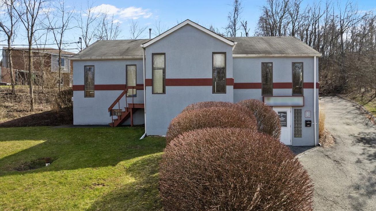 4372 Old William Penn Hwy, Monroeville, PA 15146