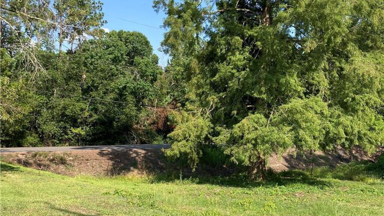 Royer Loop, Sulphur, LA 70663